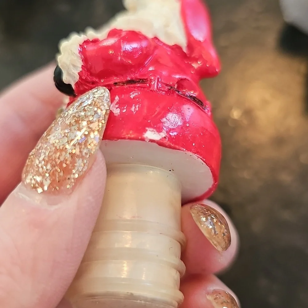 Resin Christmas threaded bottle stoppers - set of 4